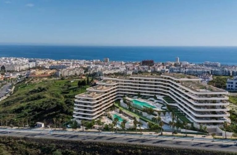 5df3cce8-69c2-40ef-bb51-d51dbdd43455